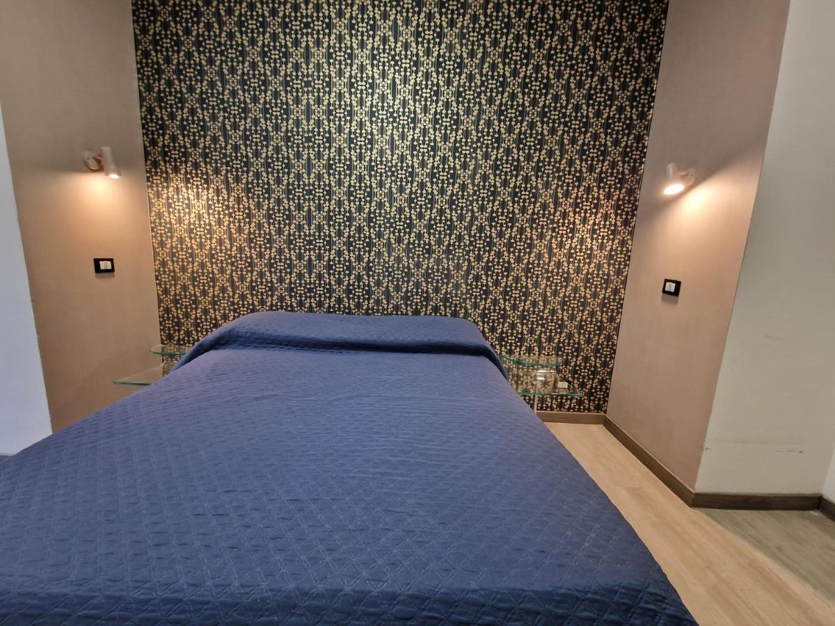 Roma Story 2 Hotel Bagian luar foto