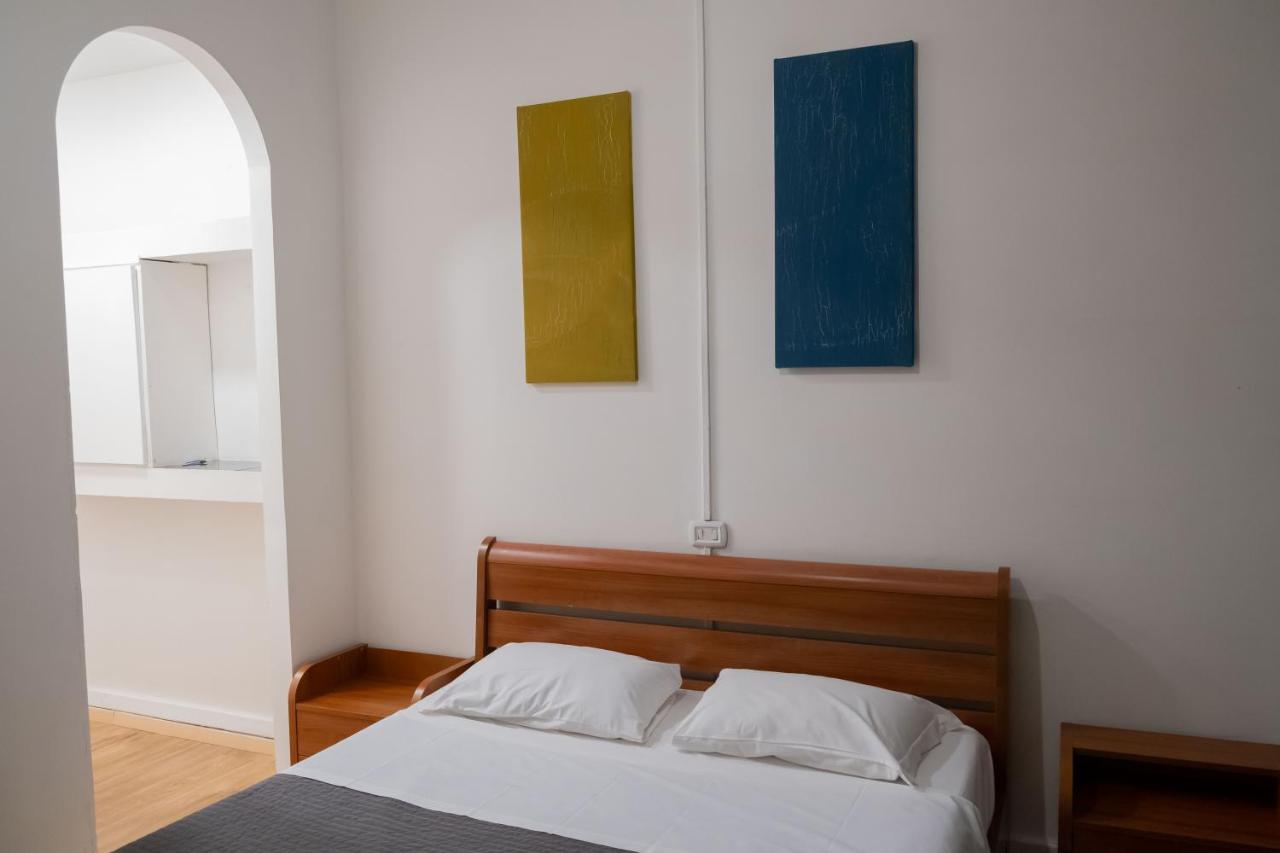 Roma Story 2 Hotel Bagian luar foto