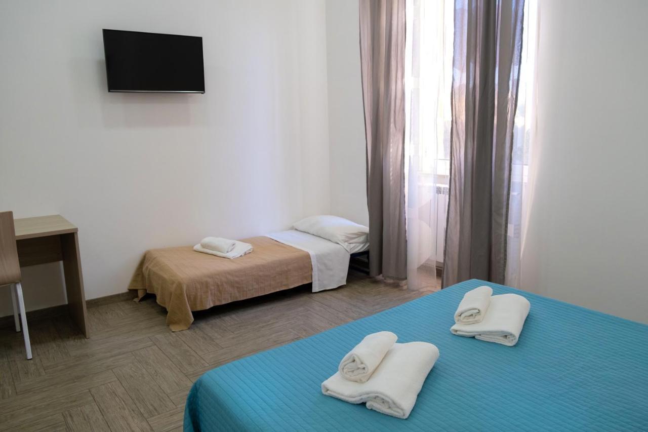 Roma Story 2 Hotel Bagian luar foto