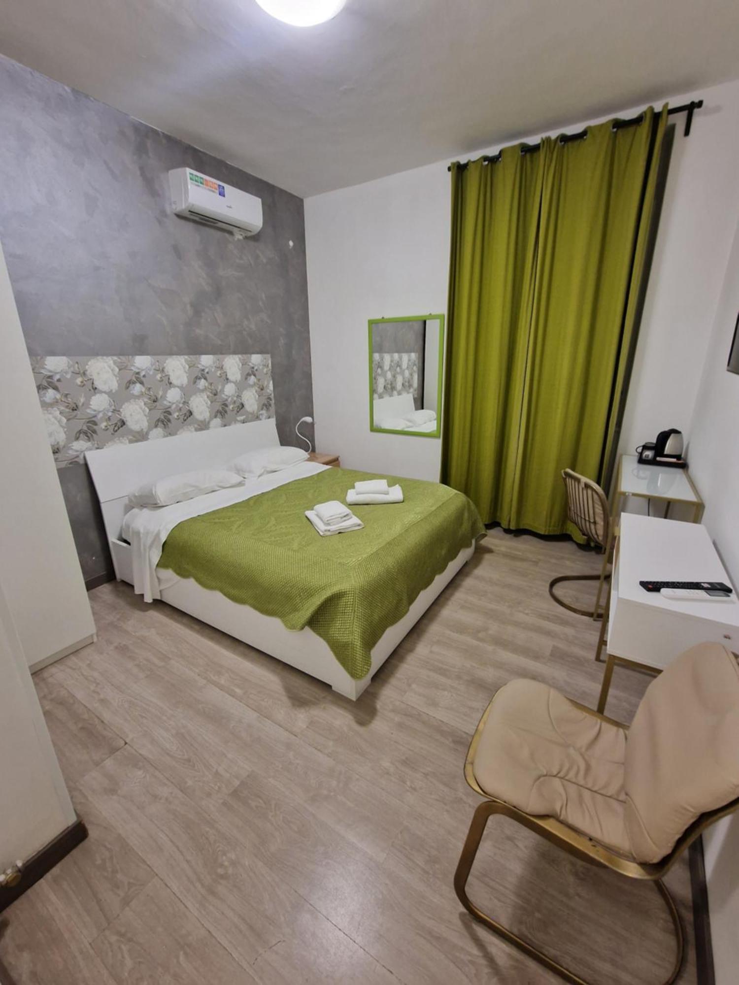 Roma Story 2 Hotel Bagian luar foto